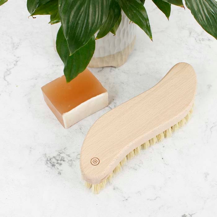 *NQP* Scrubbing Brush - Plant Based Bristles